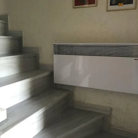 بيت للعطل Beachside House