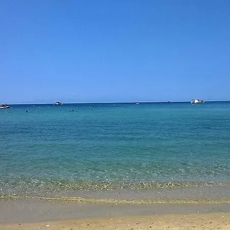 Beachside House Siviri