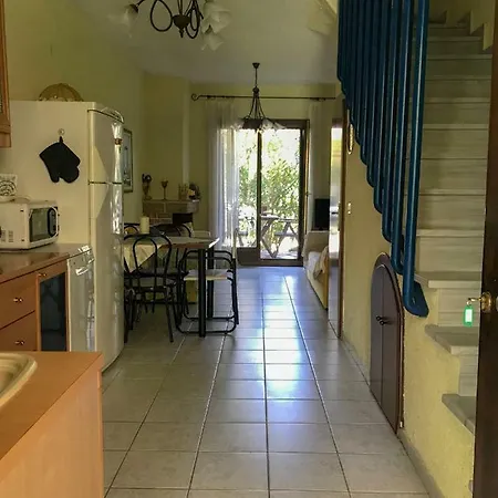 Beachside House Semesterbostad Siviri